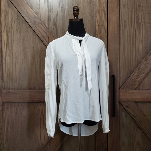 Veronica Beard Thayer Crepe Lace sleeve blouse - Picture 2 of 5